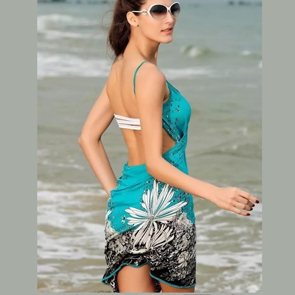 New beach wrap cover up - Picture 4 of 4